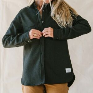 Anìan Woman’s Melton wool button up.